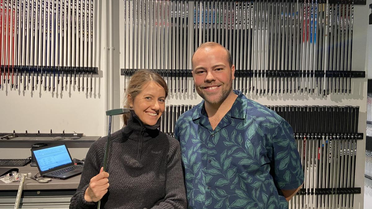 Happy mit dem neuen Putter - der Rest kommt später