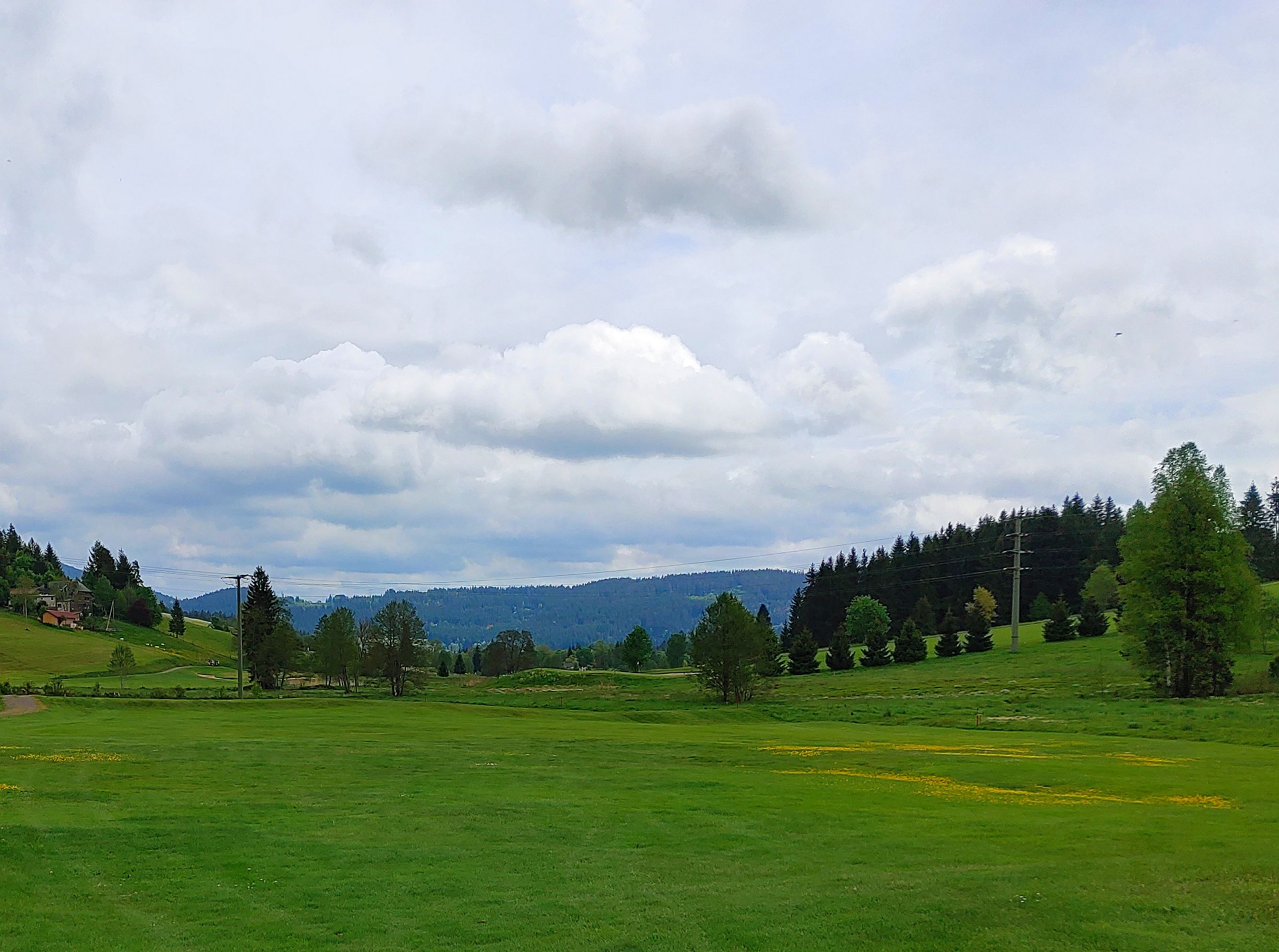 Zweimal Graben, dazu lang und langsam bergab – Bahn 8