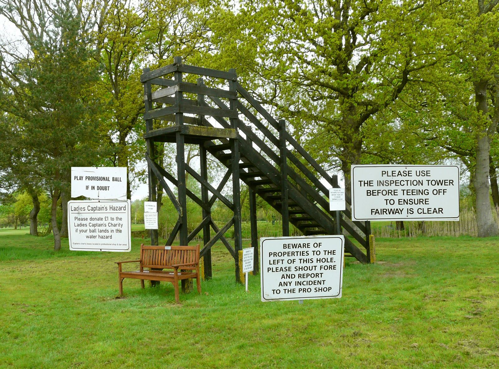 Kurz vor Schluss noch Lesestunde in The Weald of  Kent GC