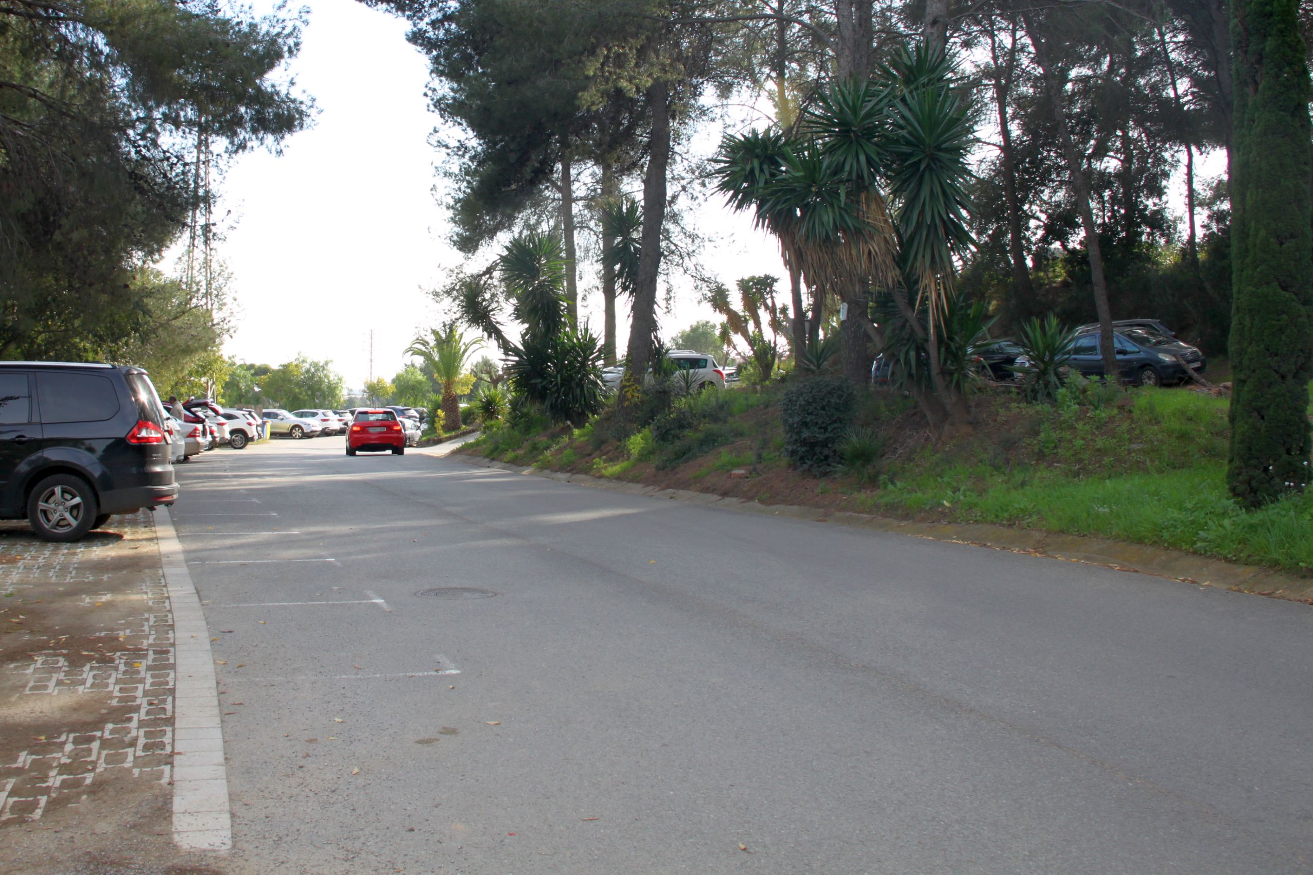 P&P Roc 3: großer Parkplatz, gut gefüllt