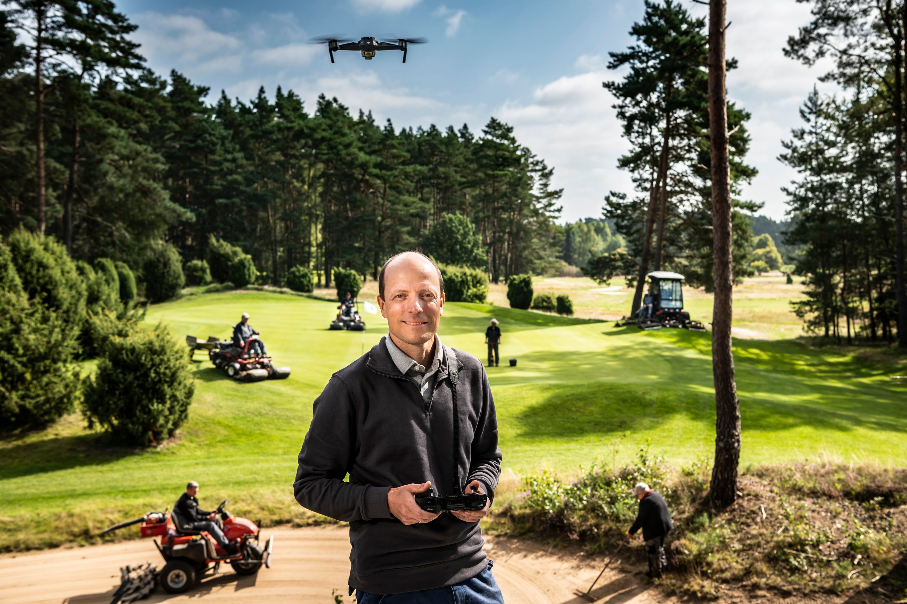 Hightech und Harke: Greenkeeping 3.0 (Foto: DGV/Stefan von Stengel)