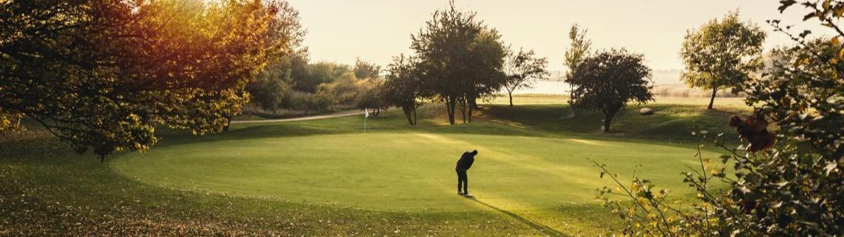 Schönwettergolf kann jede:r: Im Herbst hat unser Sport seinen besonderen Reiz!